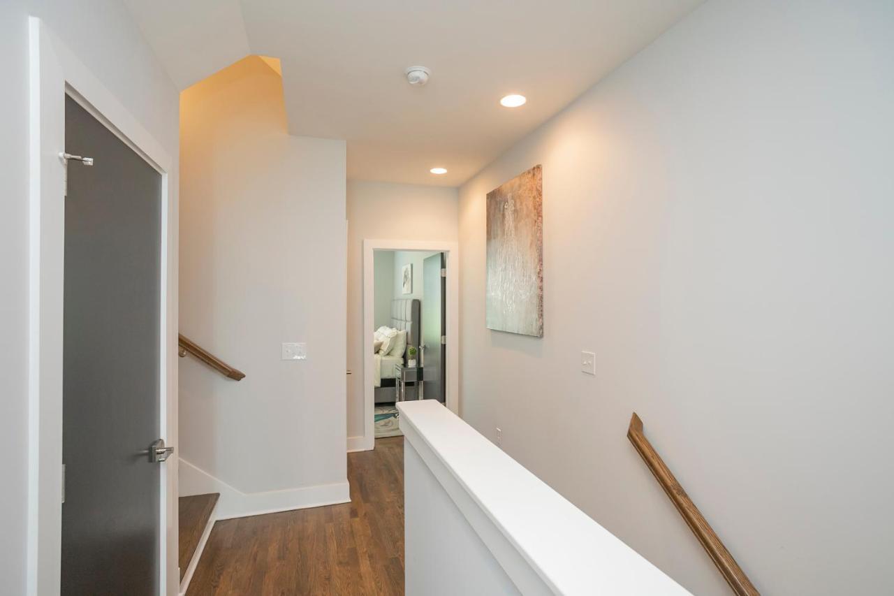 Luxury Townhome Skyline Views Mins To Dt Νάσβιλ Εξωτερικό φωτογραφία