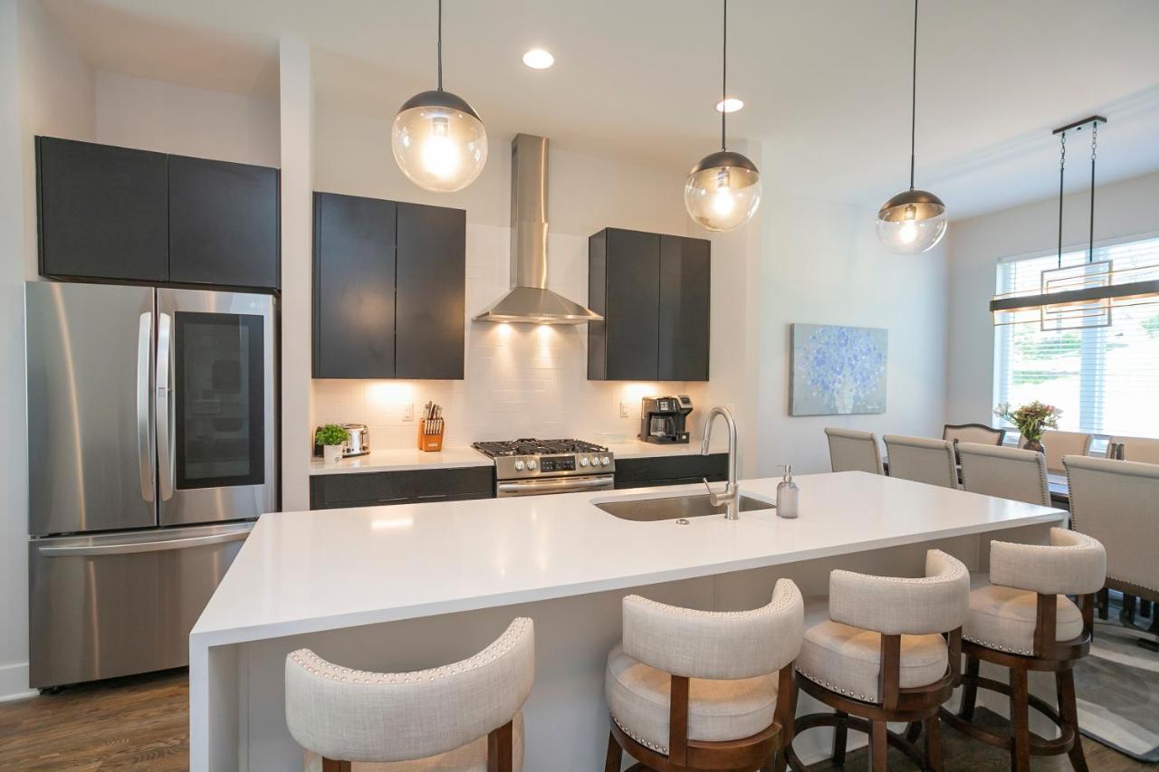 Luxury Townhome Skyline Views Mins To Dt Νάσβιλ Εξωτερικό φωτογραφία