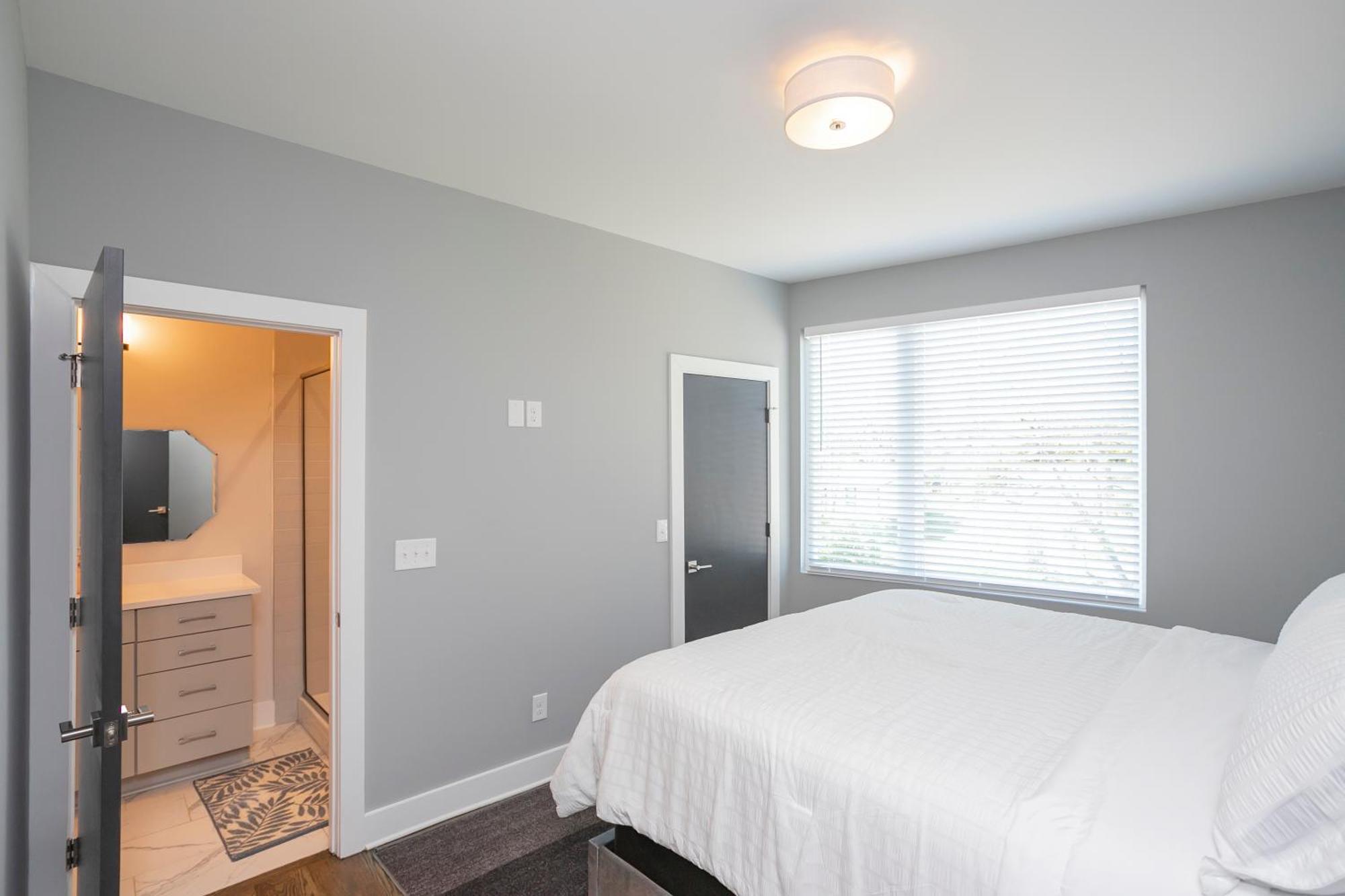 Luxury Townhome Skyline Views Mins To Dt Νάσβιλ Εξωτερικό φωτογραφία
