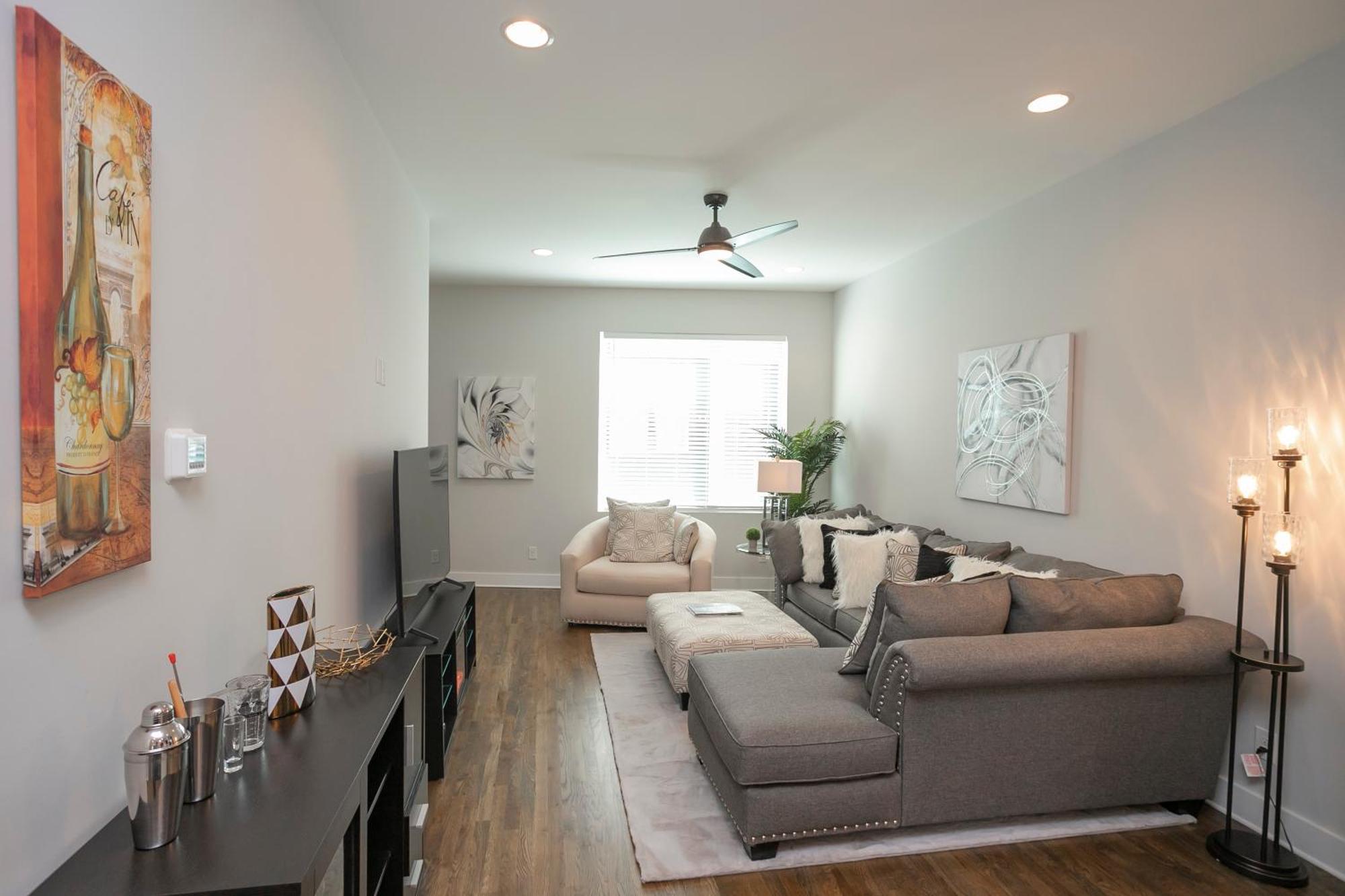 Luxury Townhome Skyline Views Mins To Dt Νάσβιλ Εξωτερικό φωτογραφία