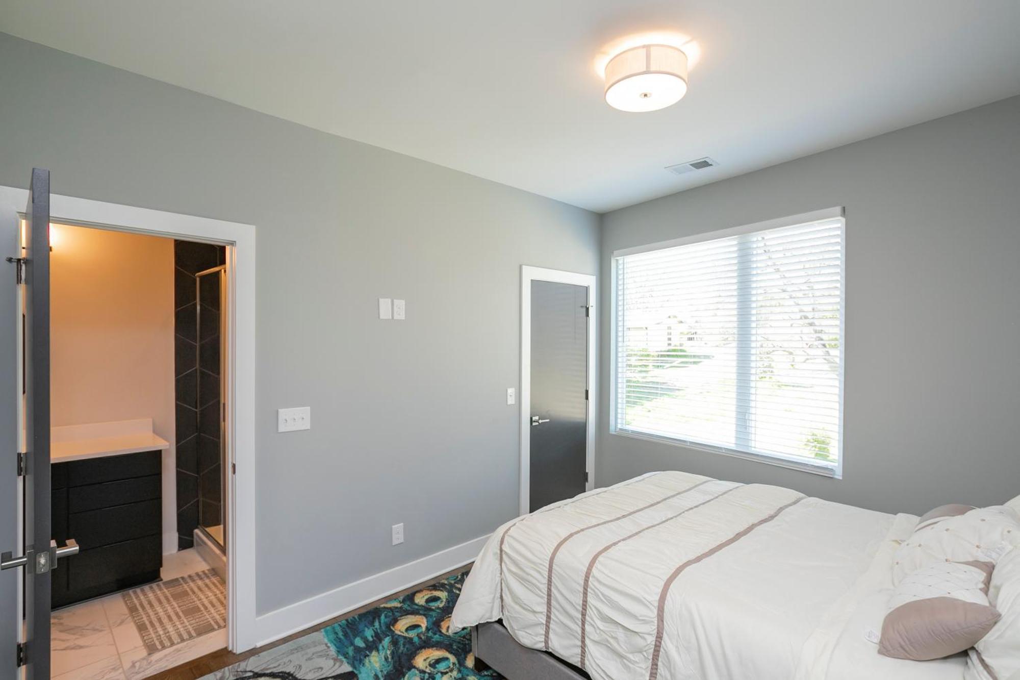 Luxury Townhome Skyline Views Mins To Dt Νάσβιλ Εξωτερικό φωτογραφία