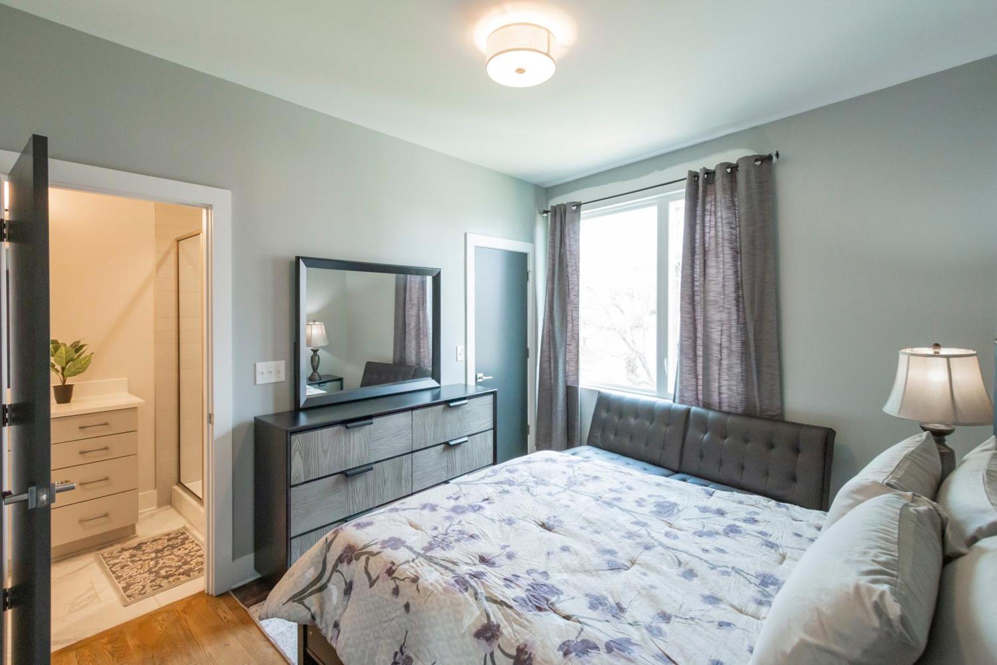 Luxury Townhome Skyline Views Mins To Dt Νάσβιλ Εξωτερικό φωτογραφία